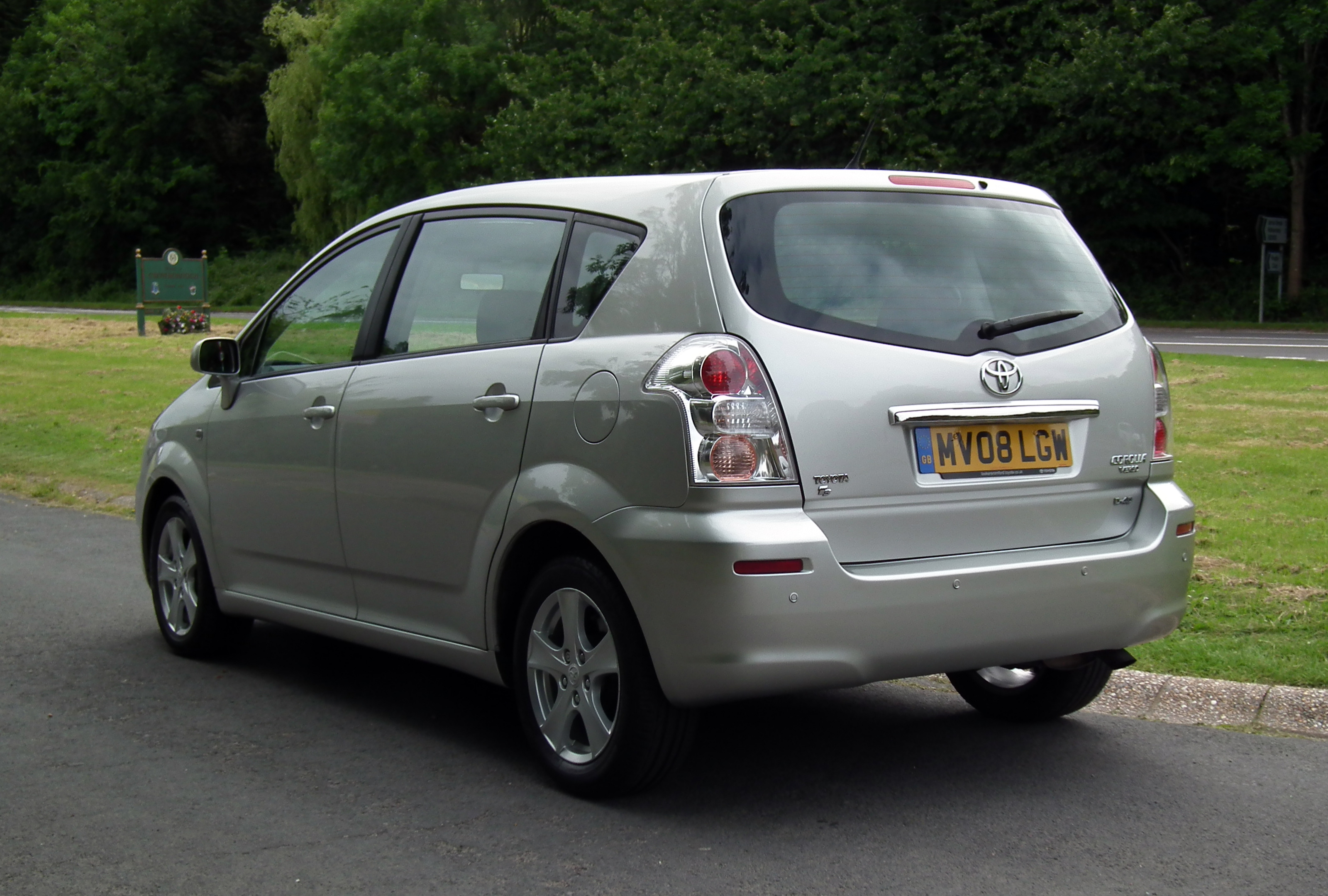 ** NOW SOLD ** 2008 TOYOTA COROLLA VERSO 2.2 D4D T3, 7 SEATS, 6 SPEED ...